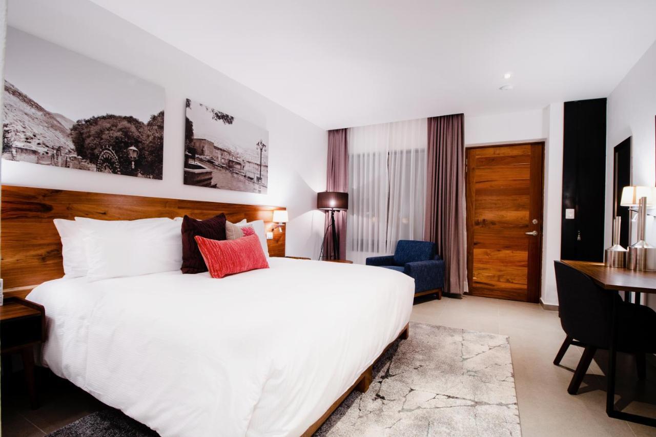 Mina Real Hotel *